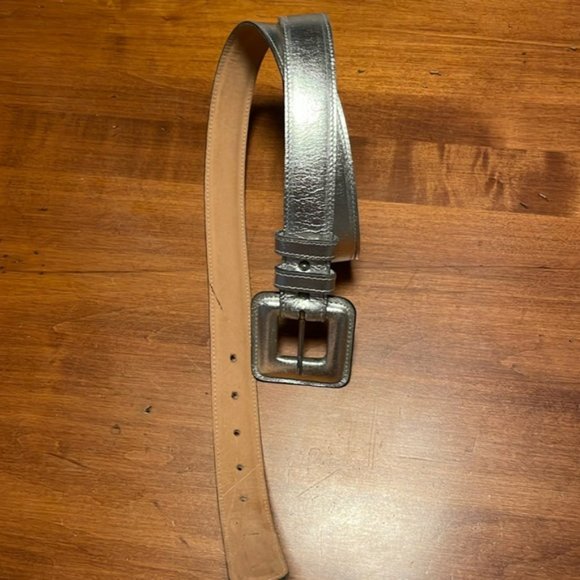 Vintage Saks Fifth Avenue Silver Leather Belt Sz Large Very good Condition! - Picture 5 of 5